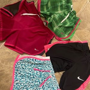 4 Nike shorts girls M
